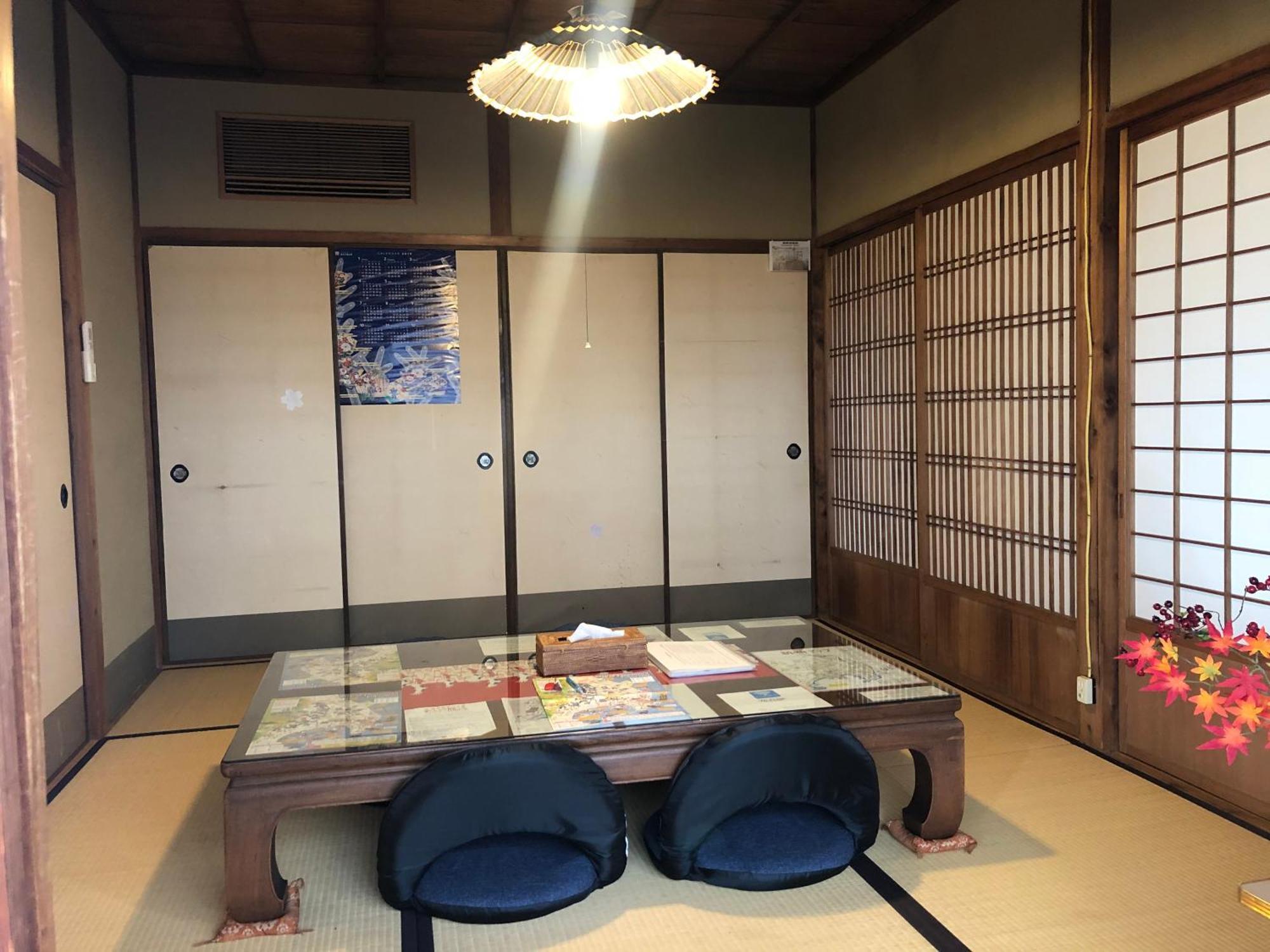 城跡石垣上の絶景古民家宿 鞆城茶屋庵 Tomo エクステリア 写真