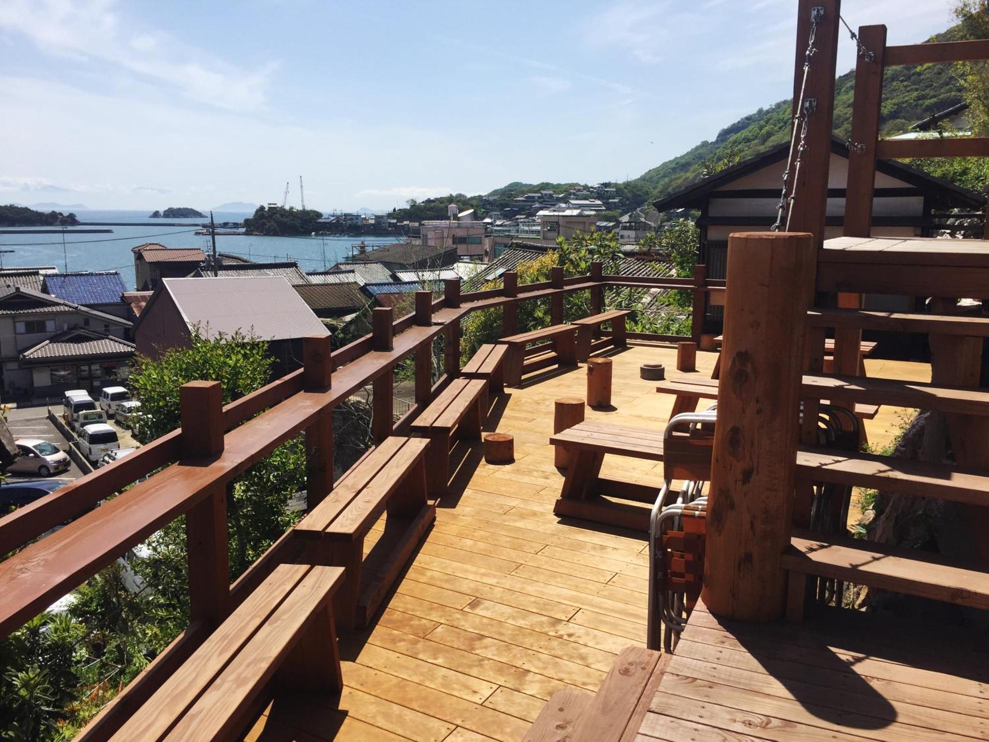 城跡石垣上の絶景古民家宿 鞆城茶屋庵 Tomo エクステリア 写真